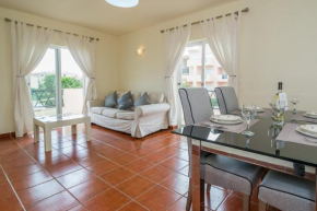 Two Bedroom Apartment Olhos de Agua